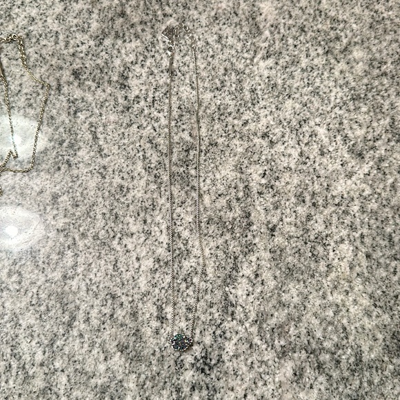 Kendra Scott Necklace - Picture 2 of 2